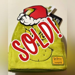 ♥️ SOLD ♥️ Loungefly The Grinch backpack 🎒